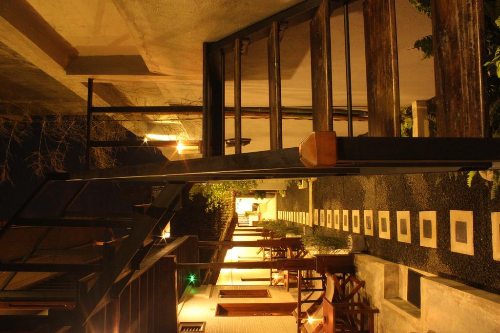 三昧耶堡酒店 高尔 外观 照片
